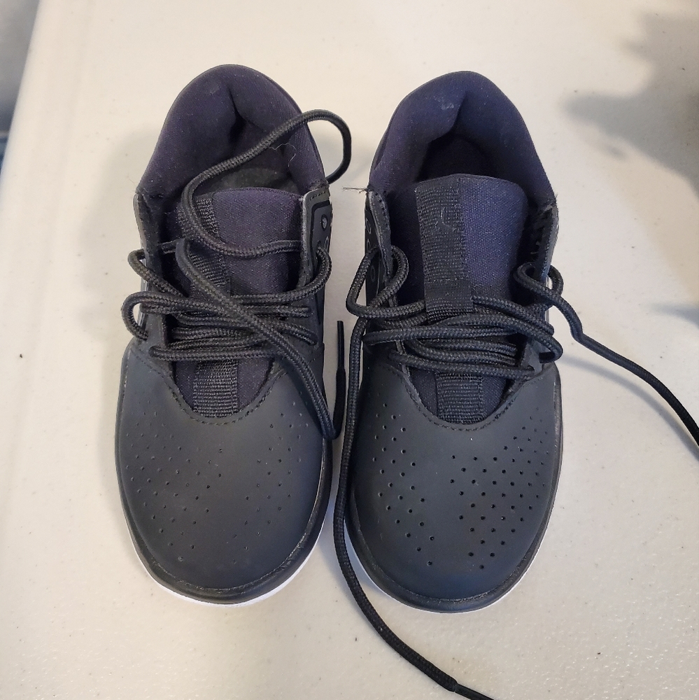 Nike Jordan Flight Fresh‎ Boys' Shoes. Size 9C.